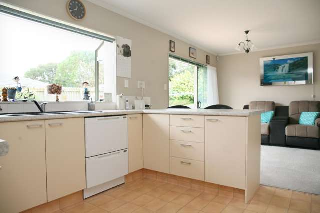 8 Matilda Place Manurewa_4