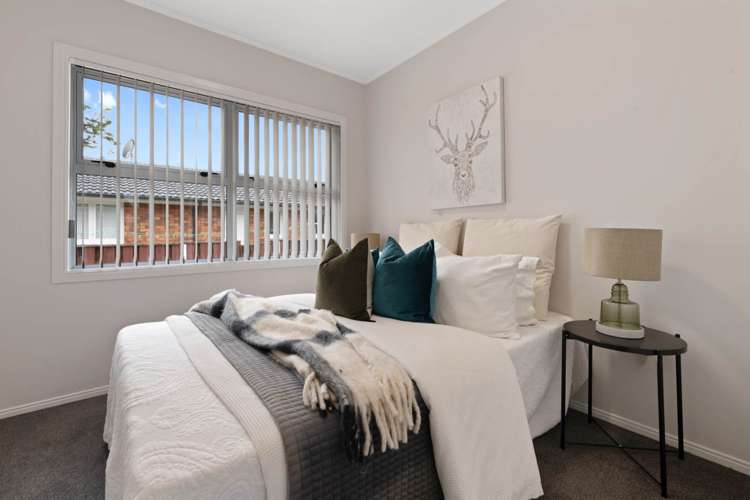 1/8 Edgewater Drive Pakuranga_10