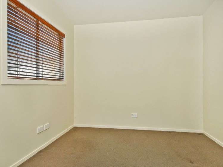 27a Macdonald Road Glenview_16