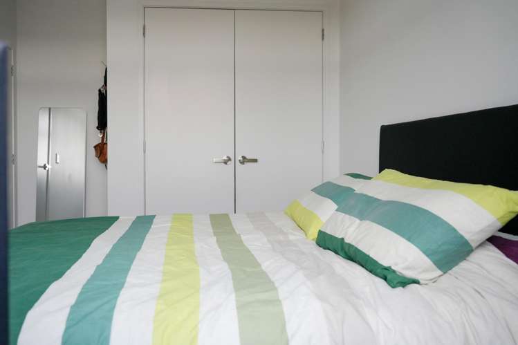 1A/104 KINGS ROAD Mount Roskill_7