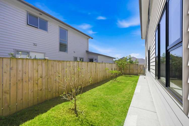 17 St Claire Road Silverdale_10