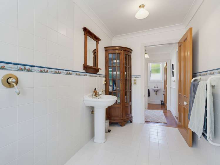 284 Main Road Tairua_22