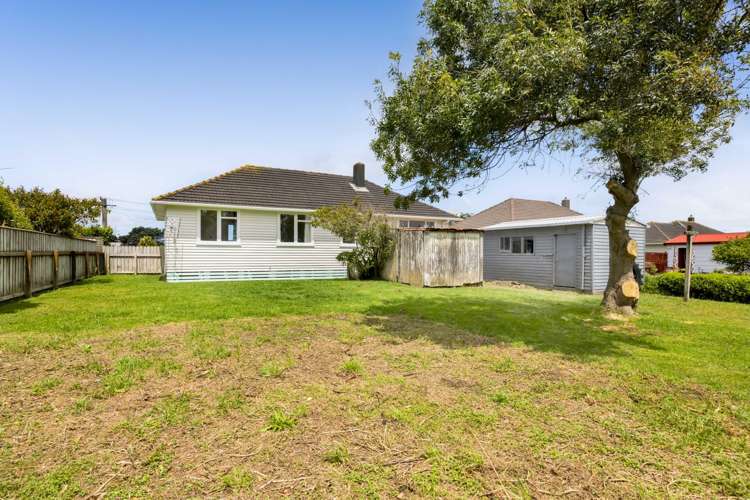 6 McGuire Street Hawera_18