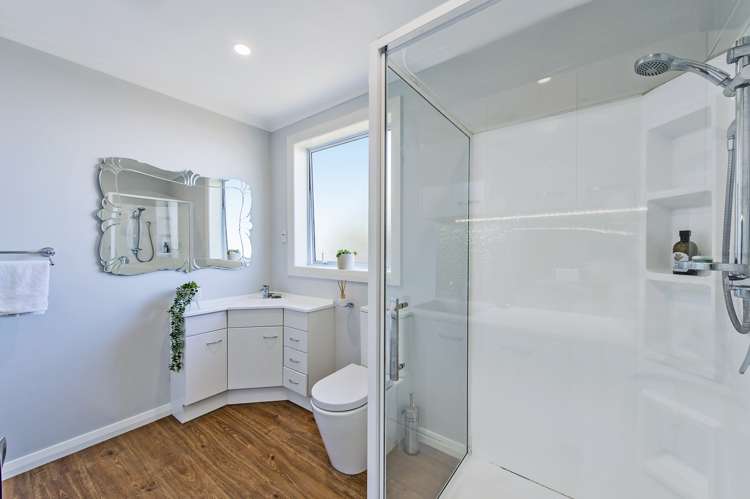 10 Lee Street Southbridge_12