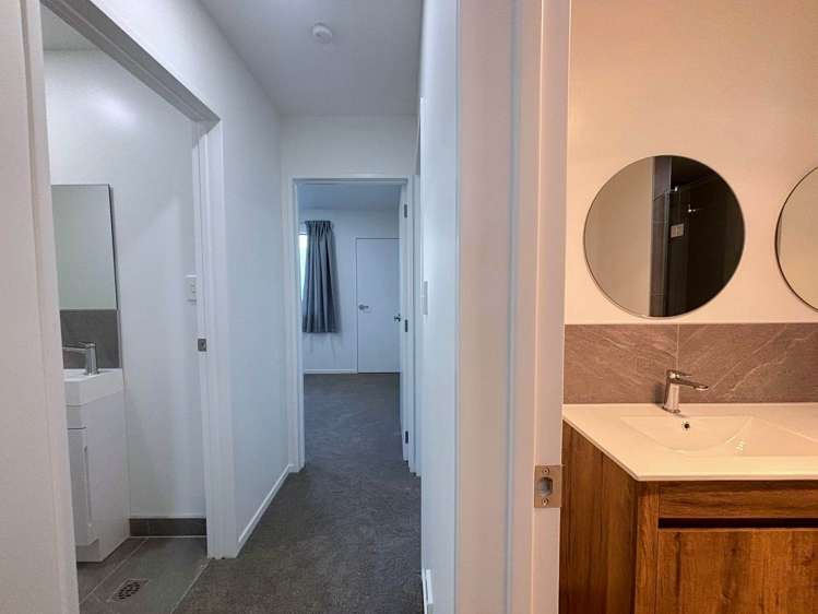 E/6 Waitaki Street Henderson_9