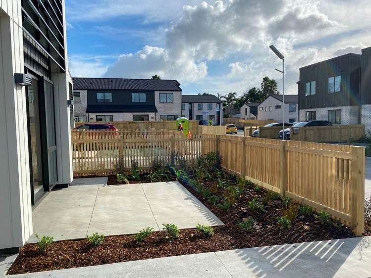 6 Manahi Lane Panmure_16