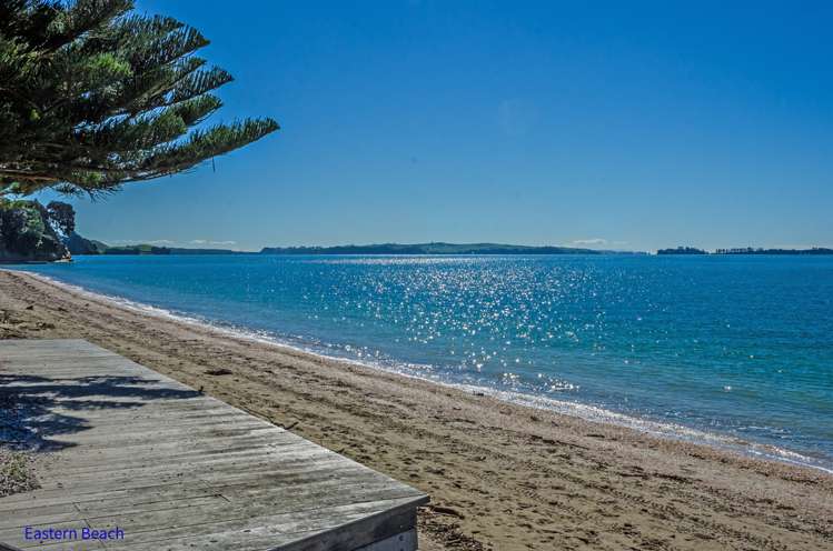 18 The Esplanade Eastern Beach_8