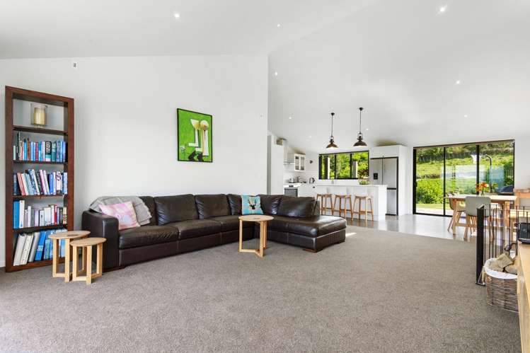 346 Horokiwi Road Horokiwi_13
