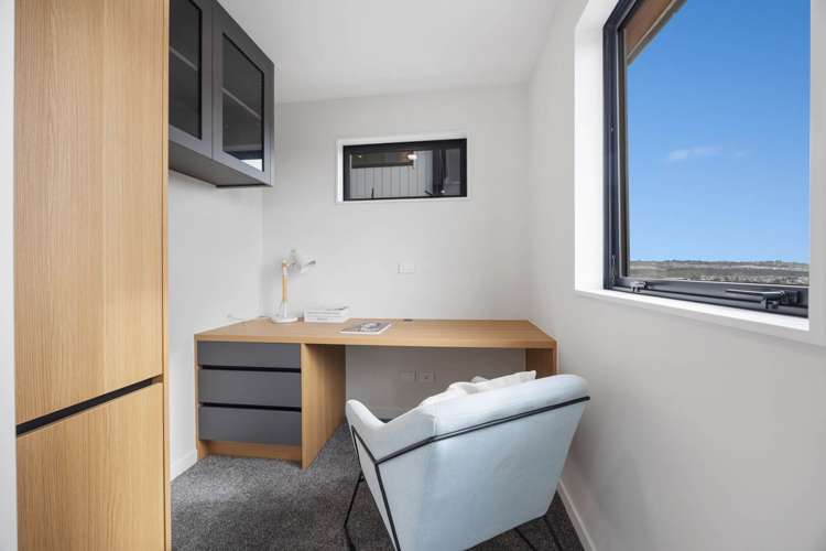 8 Mill Hill Close Flat Bush_24