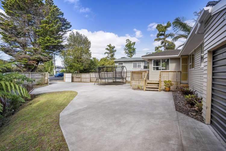 424 West Coast Road Glen Eden_9