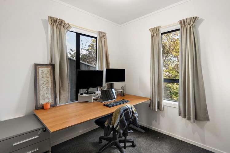 60 Frobisher Street Island Bay_9