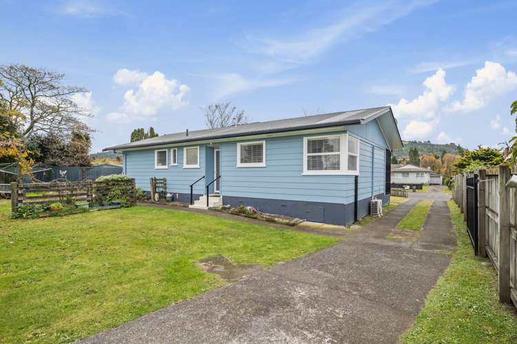 5 Adam Place Mangakakahi_2