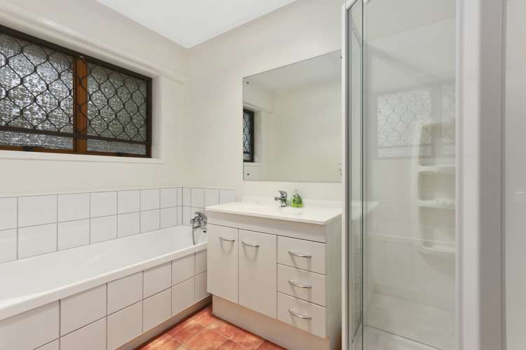 83 Woodfern Crescent Titirangi_10