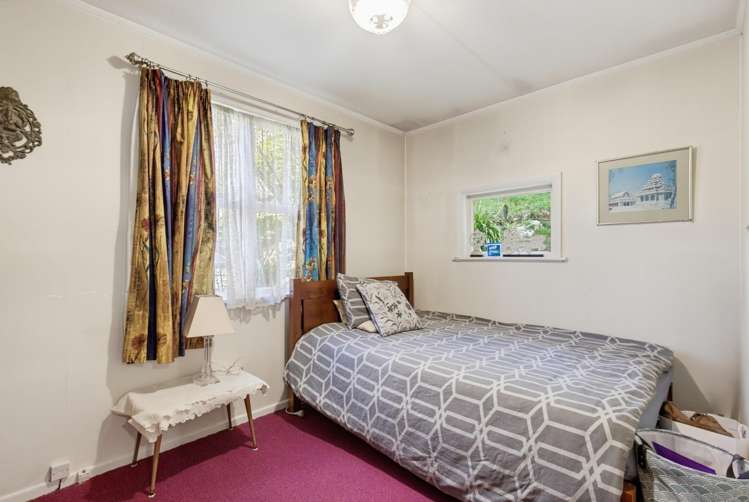 51 Catherine Crescent Paparangi_5