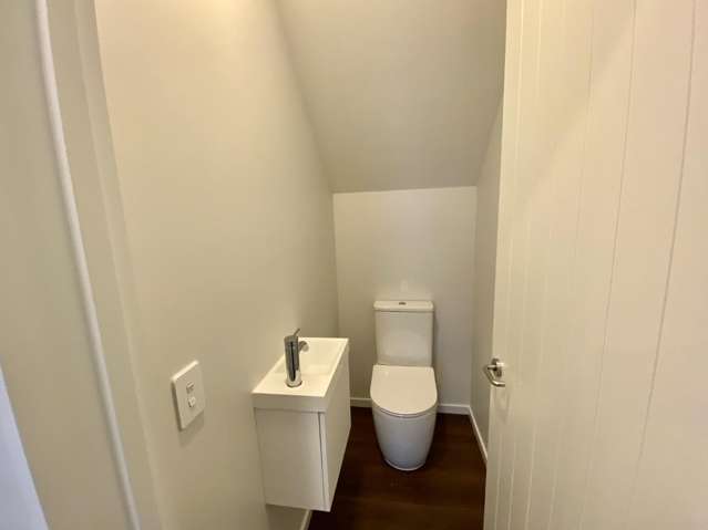 4/9 Wychbury Street 10222_3