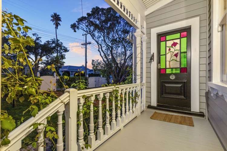 6 Summer Street Stanley Point_17