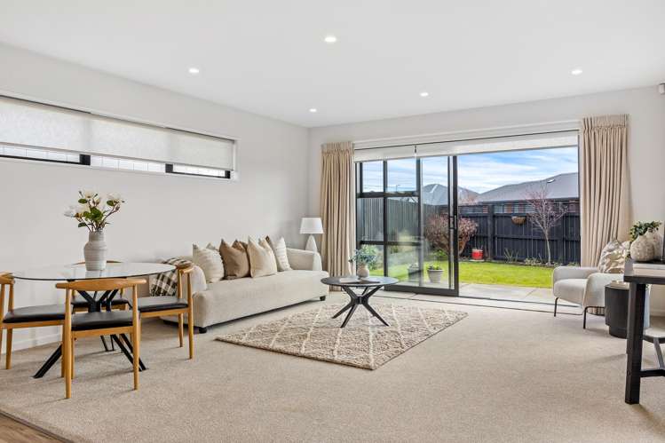 2 Lussa Close Yaldhurst_1