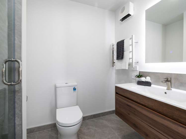 10b Chatham Street Addington_32