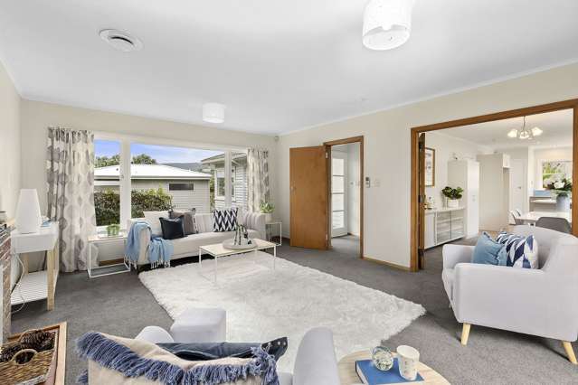 9 Lane Crescent Tawa_1