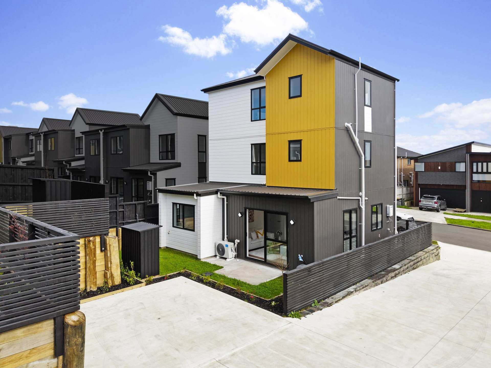 293 Flat Bush School Road Flat Bush_0