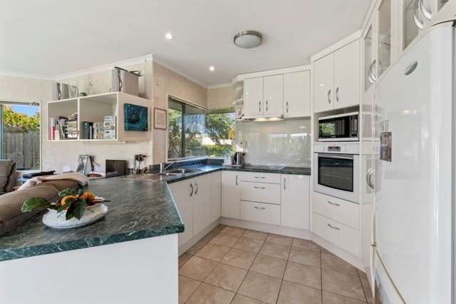 41 Lothian Brae Wattle Downs_3