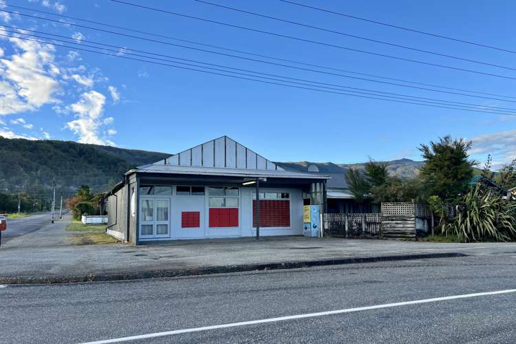 56 McGill Street Waimangaroa_27