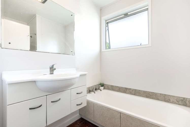 29 Rewarewa Street Owhata_13