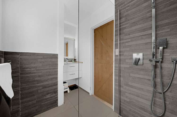 57 Chislehurst Street Henderson_14