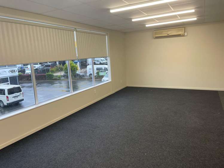 5/9 Karewa Place Te Rapa_2