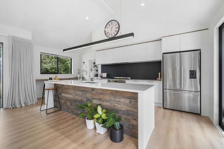 124 Highland Drive Acacia Bay_5