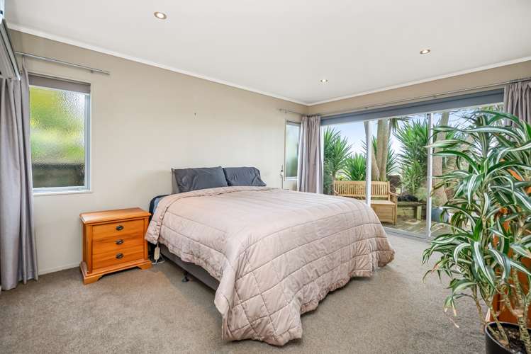 48 Raumati Crescent Onerahi_8