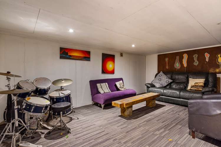 222 Don Buck Road Massey_16