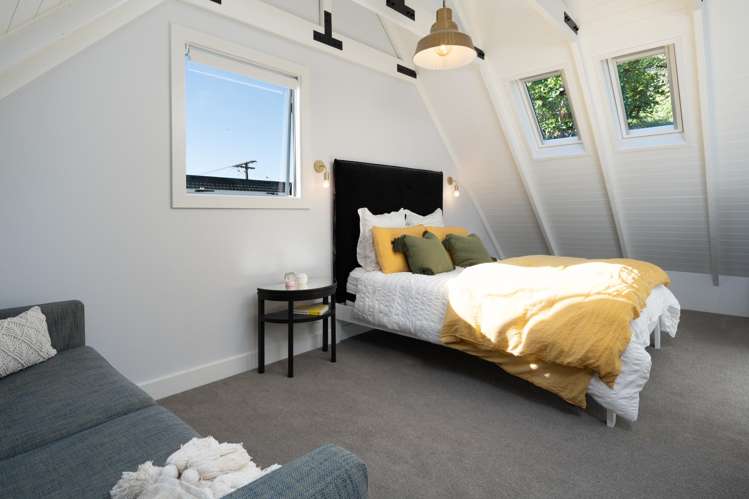 12a Broadway Picton_17