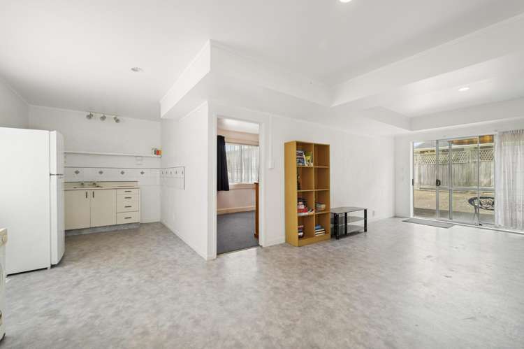 5 Rameses Place Pomare_19