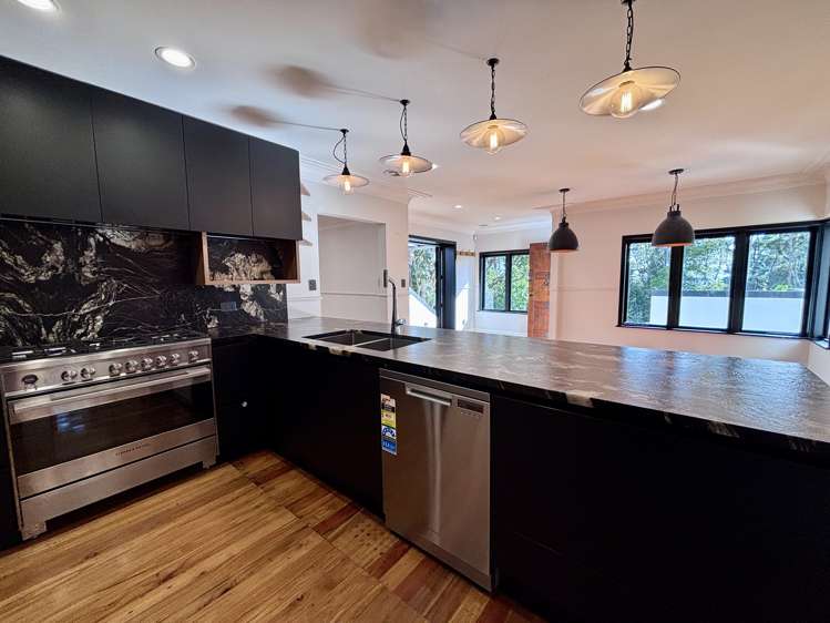 223 Titirangi Road Titirangi_9