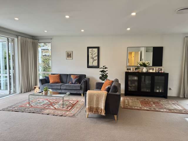 36 Applefield Court Northwood_1