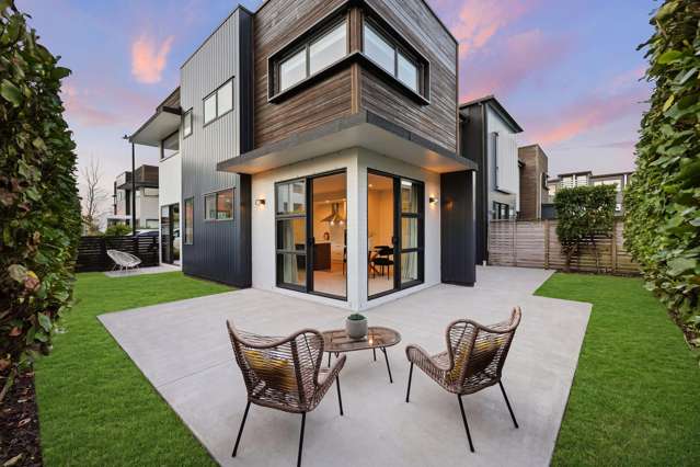 Rarely Available! In Demand 3-bedroom End House!