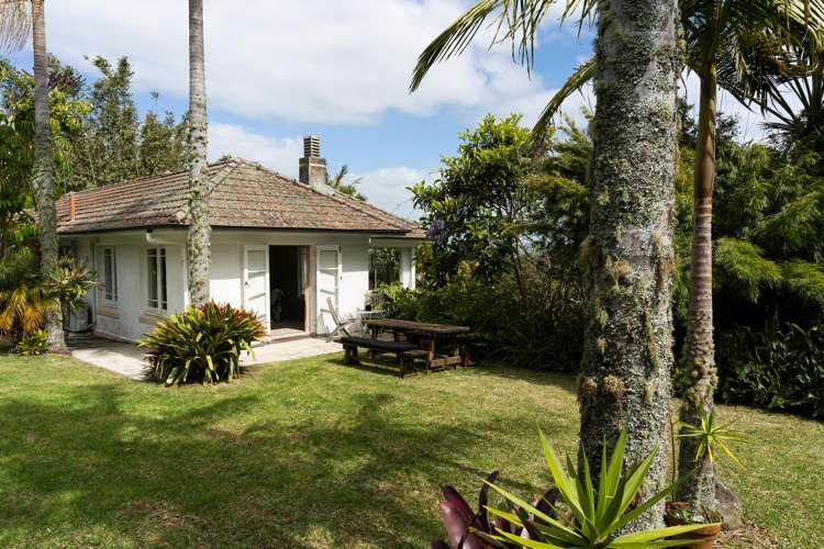 20 Waioneone Road Parahaki_1