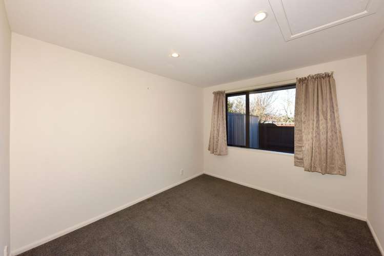 10 Courtfield Close Parklands_11