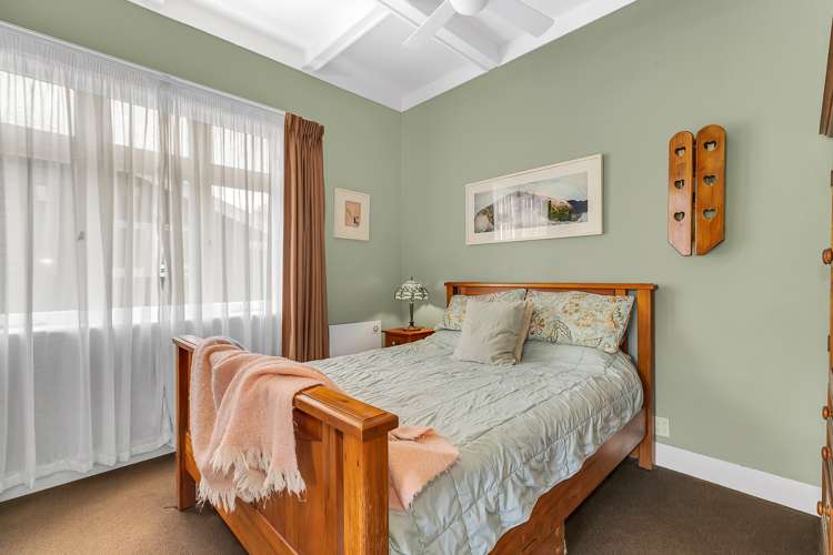 13 Mount Royal Avenue Mount Albert_11