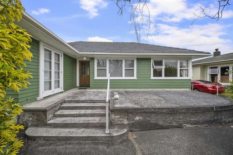 12 Maui Pomare Street Blockhouse Bay_0