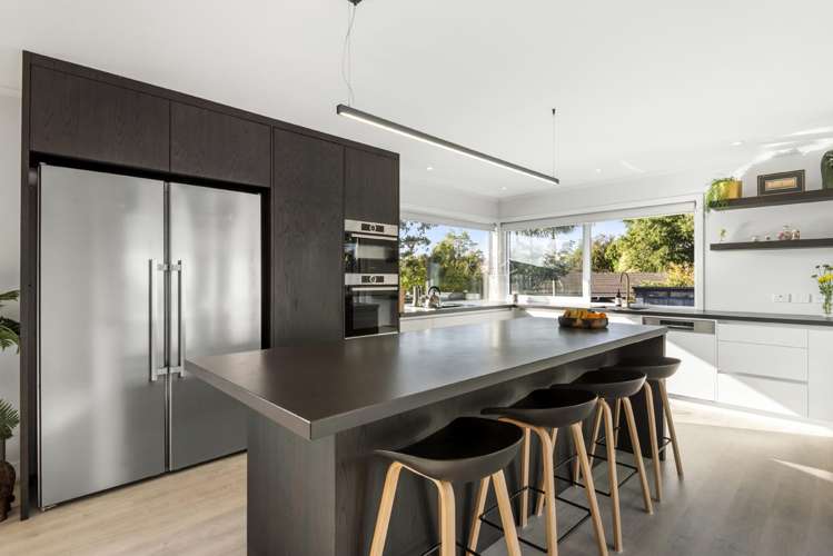 25 Catalina Crescent Forrest Hill_4