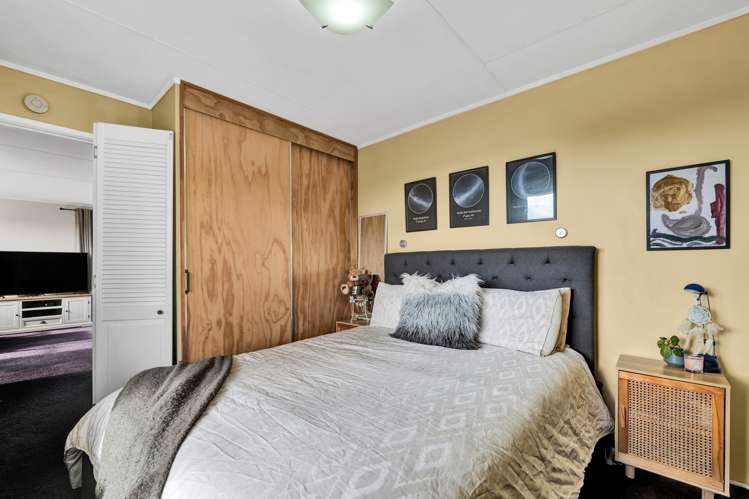 16 Ponderosa Place Opunake_18