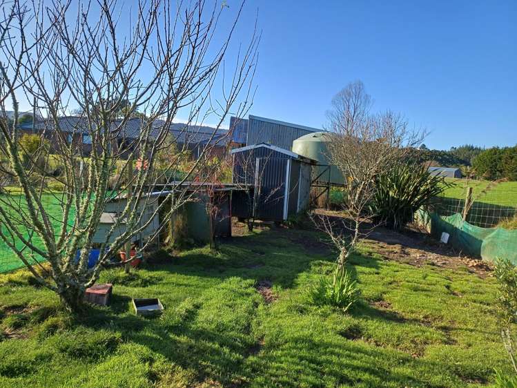 17 Gold Nugget Road_3