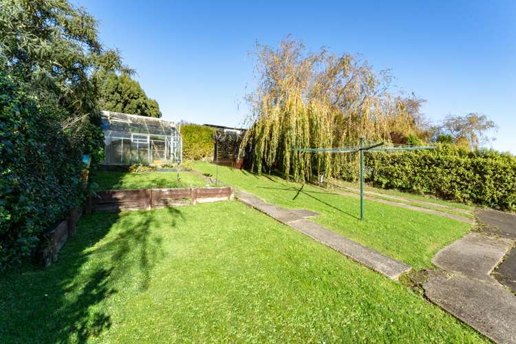 35 Burgess Street Green Island_18