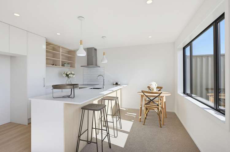 19 & 23 Ruru Lane Kenepuru_26