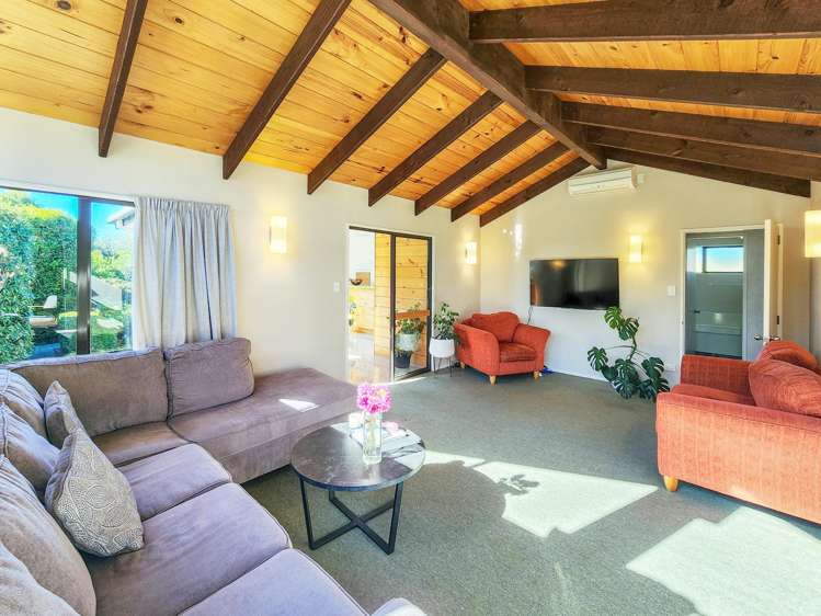 11c Cam Place Bishopdale_5