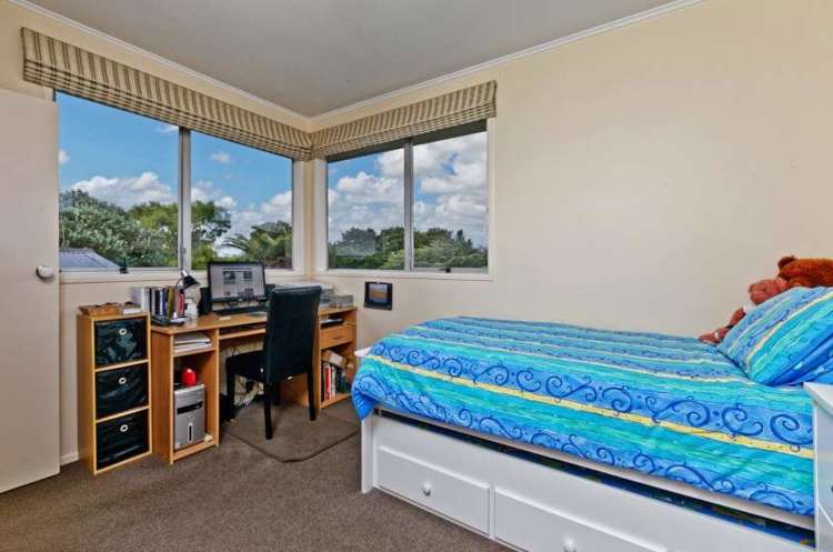 65 Pupuke Road Birkenhead_13