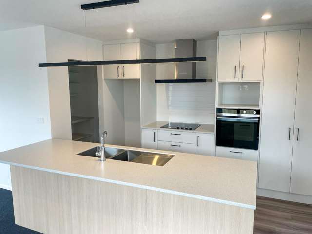 16 Henshaw Street Woodend_1