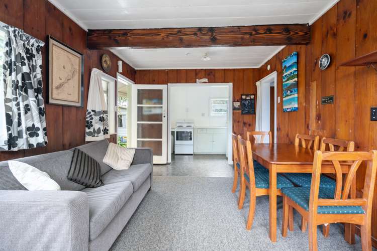 11 Ringer Avenue Matapouri_5